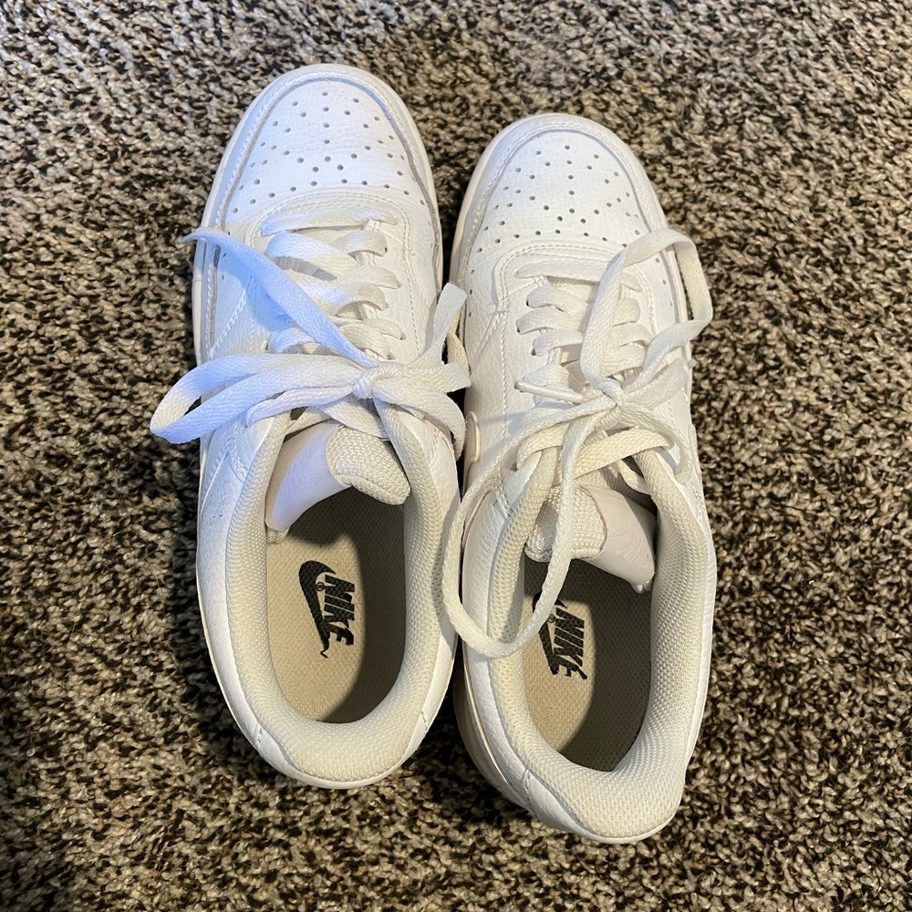 Nike Court Vision Low Sneakers